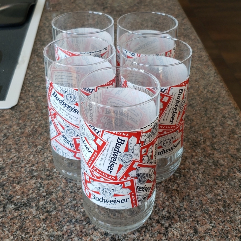 Budweiser glasses - Picture 2 of 3